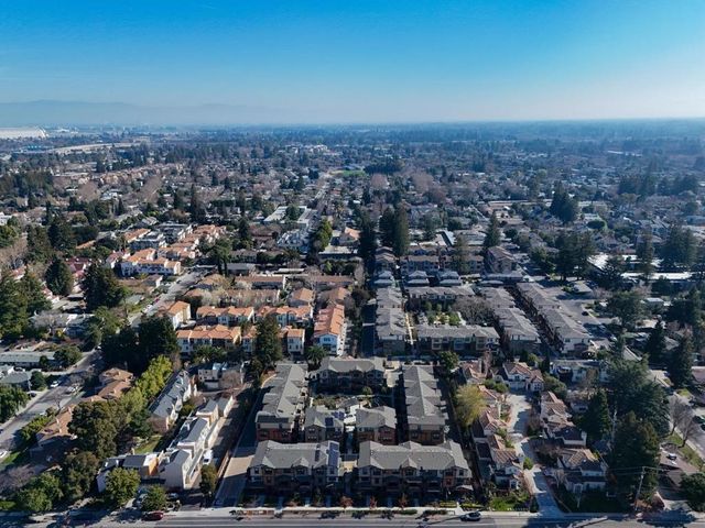 2020 Thea Circle, Mountain View, CA 94043