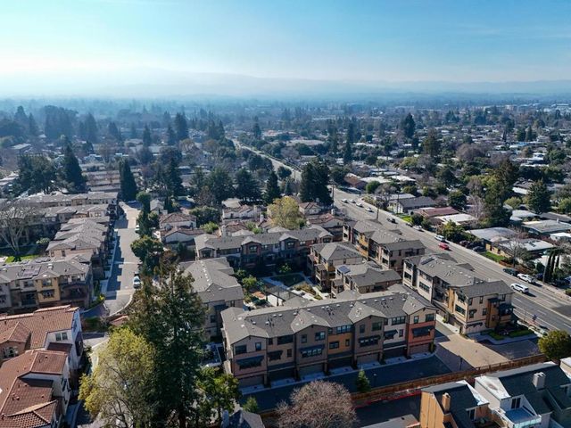 2020 Thea Circle, Mountain View, CA 94043