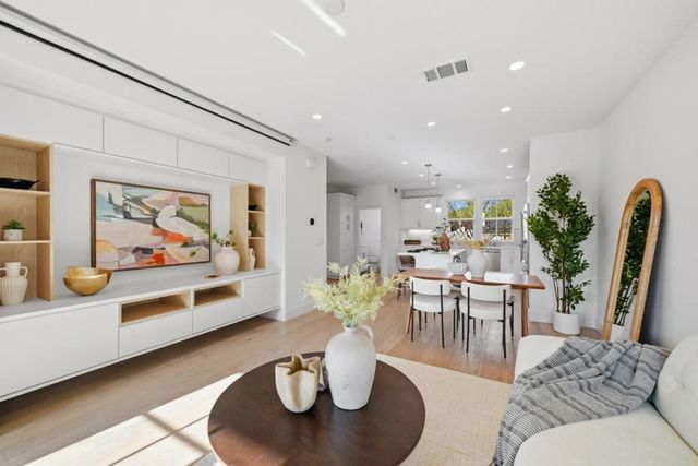 2020 Thea Circle, Mountain View, CA 94043