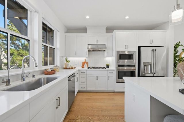 2020 Thea Circle, Mountain View, CA 94043