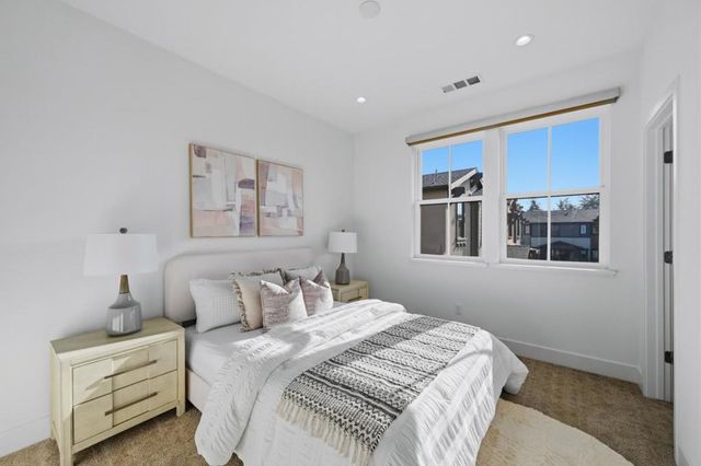 2020 Thea Circle, Mountain View, CA 94043