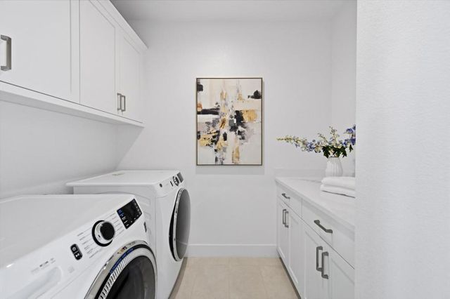 2020 Thea Circle, Mountain View, CA 94043