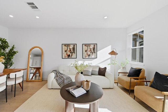 2020 Thea Circle, Mountain View, CA 94043