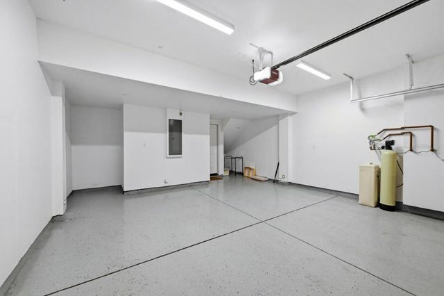 2020 Thea Circle, Mountain View, CA 94043