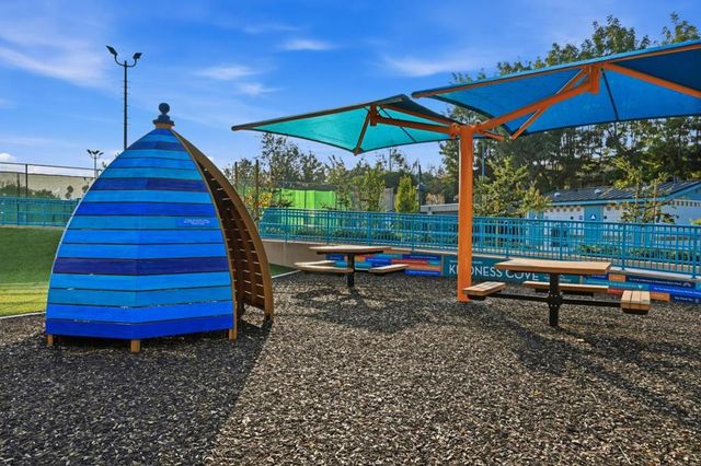 2020 Thea Circle, Mountain View, CA 94043