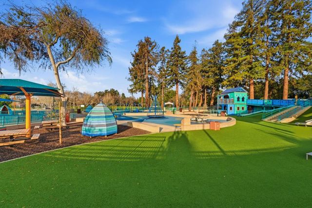 2020 Thea Circle, Mountain View, CA 94043