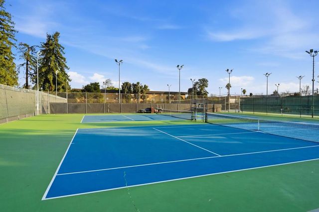 2020 Thea Circle, Mountain View, CA 94043