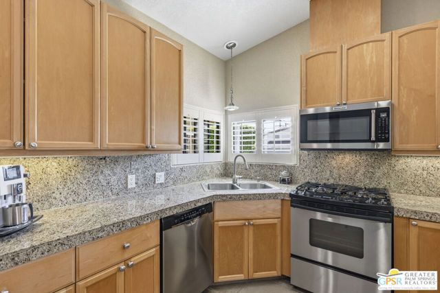 35127 Plumley Road, Cathedral City, CA 92234