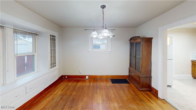 1525 Brown Street, Akron, OH 44301