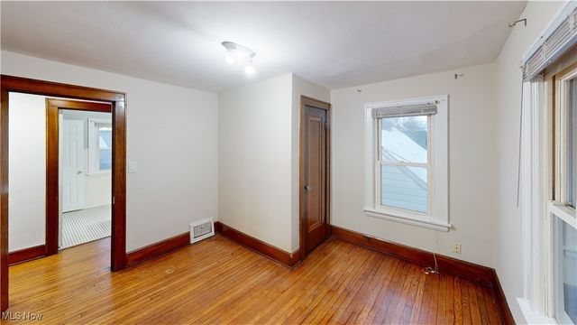 1525 Brown Street, Akron, OH 44301