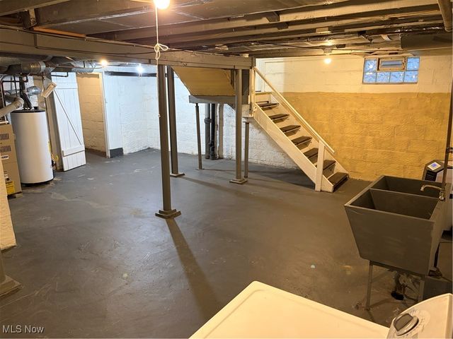 1525 Brown Street, Akron, OH 44301