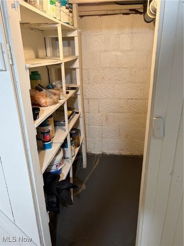 1525 Brown Street, Akron, OH 44301