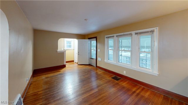 1525 Brown Street, Akron, OH 44301