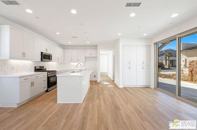 74246 Storke Drive, Palm Desert, CA 92211