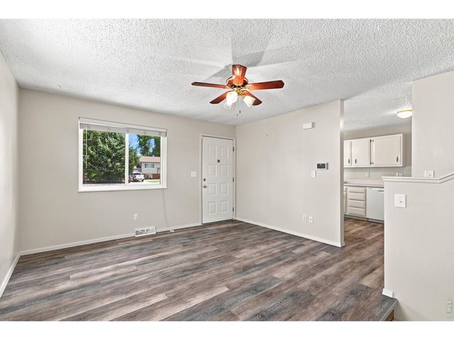 205 21st Ave Ct, Greeley, CO 80631