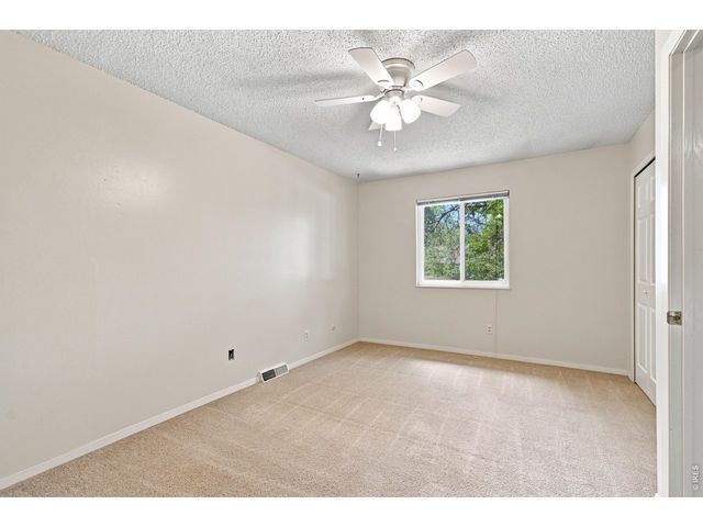 205 21st Ave Ct, Greeley, CO 80631