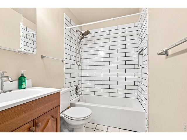 205 21st Ave Ct, Greeley, CO 80631