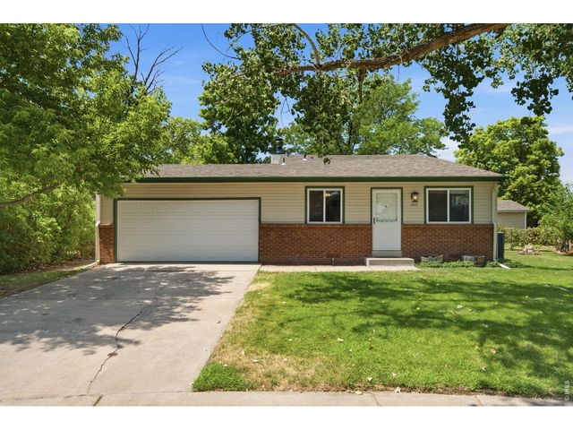 205 21st Ave Ct, Greeley, CO 80631
