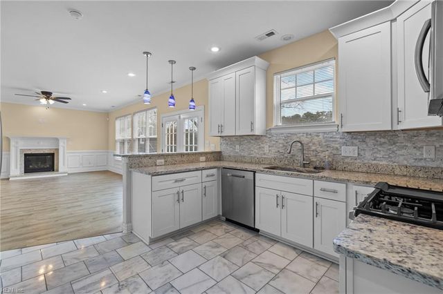 710 Beach RD, Hampton, VA 23664