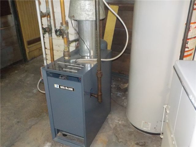 190 Crawford Street, Woonsocket, RI 02895