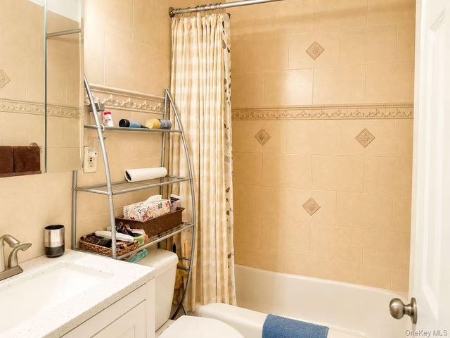 9940 63 Road 11AA, Rego Park, NY 11374