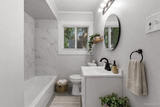 12666 Cloverlawn Street, Detroit, MI 48238