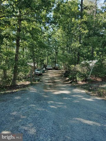 13025 THUNDER RD, King George, VA 22485