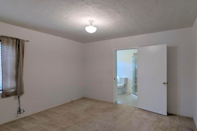 804 Wellesley Drive NE, Albuquerque, NM 87106