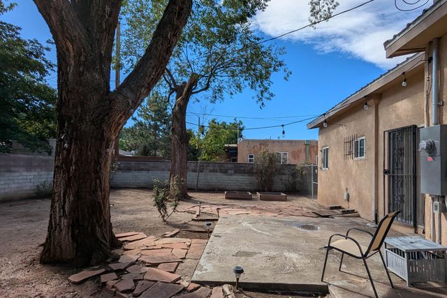 804 Wellesley Drive NE, Albuquerque, NM 87106