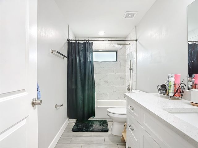 3045 E Briarwood Circle, Port Labelle, FL 33935