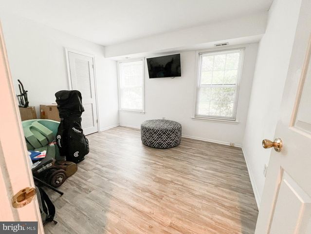 81A W WEST BLUEBELL LN, Mount Laurel, NJ 08054