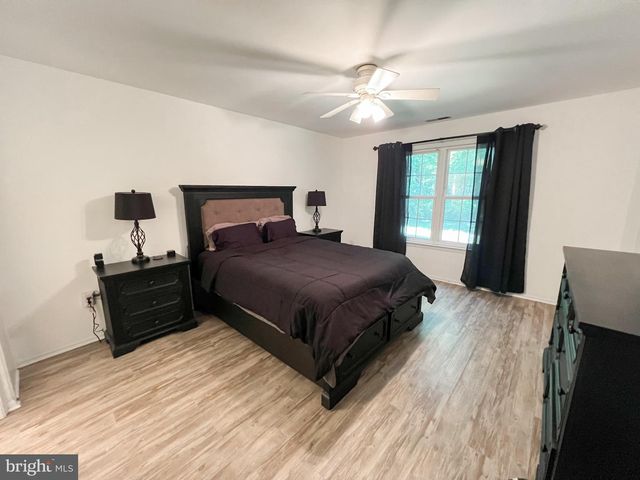 81A W WEST BLUEBELL LN, Mount Laurel, NJ 08054