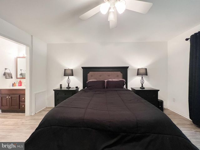 81A W WEST BLUEBELL LN, Mount Laurel, NJ 08054