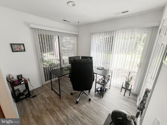 81A W WEST BLUEBELL LN, Mount Laurel, NJ 08054