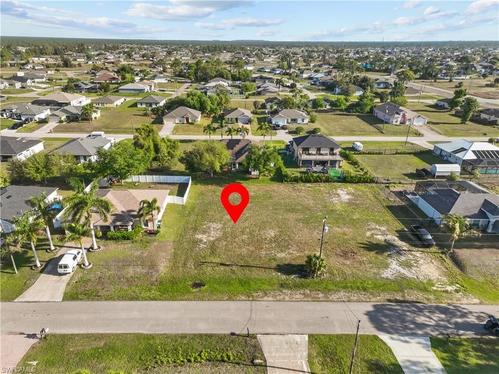 Image 2 of property listing at 1105 NE 36th ST, Cape Coral, FL 33909