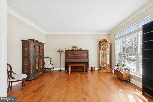 8307 BANISTER RD, Severn, MD 21144