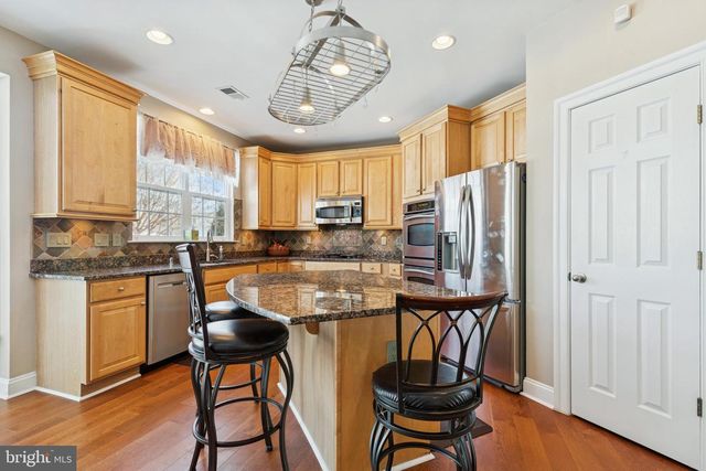 8307 BANISTER RD, Severn, MD 21144