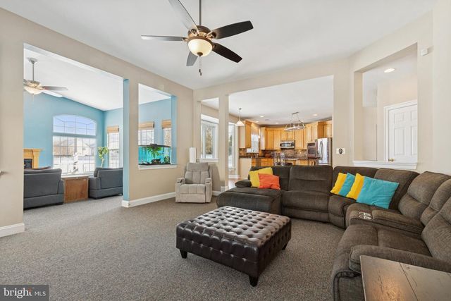 8307 BANISTER RD, Severn, MD 21144