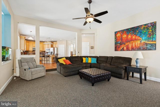 8307 BANISTER RD, Severn, MD 21144