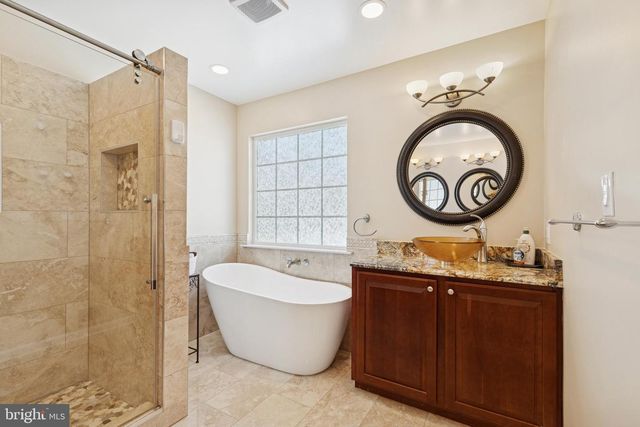 8307 BANISTER RD, Severn, MD 21144