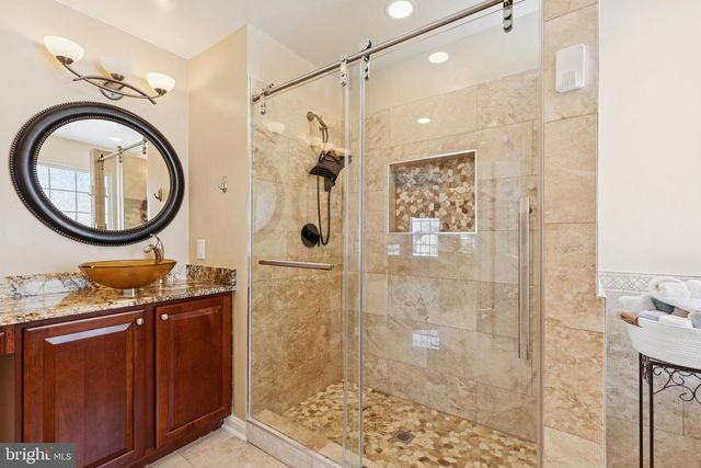 8307 BANISTER RD, Severn, MD 21144