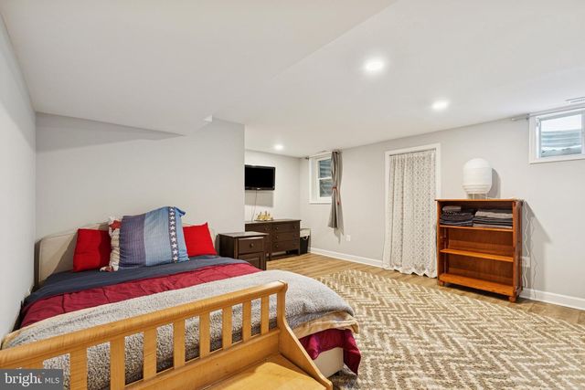 8307 BANISTER RD, Severn, MD 21144