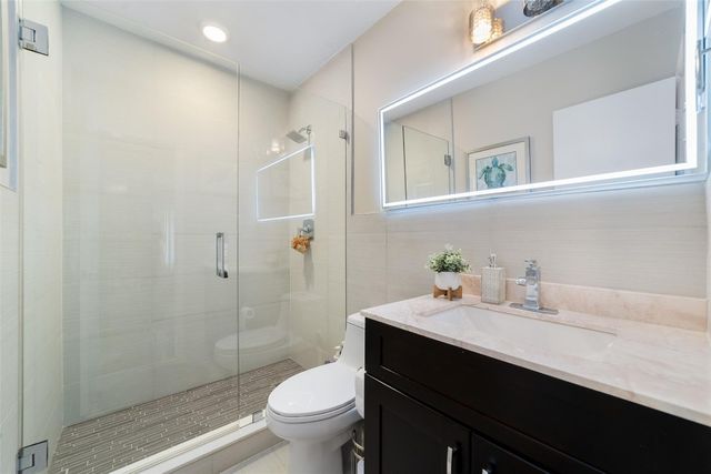 2201 NE 66th Street 1323, Fort Lauderdale, FL 33308