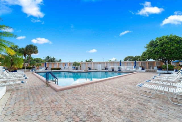 2201 NE 66th Street 1323, Fort Lauderdale, FL 33308