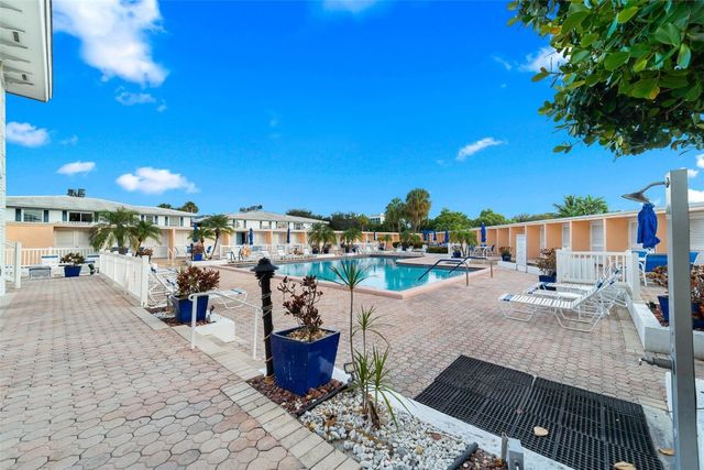 2201 NE 66th Street 1323, Fort Lauderdale, FL 33308