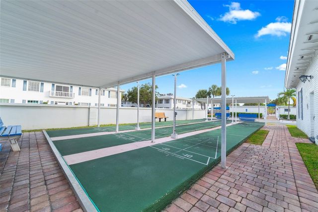 2201 NE 66th Street 1323, Fort Lauderdale, FL 33308