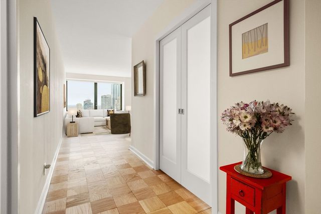 85 E India Row 36G, Boston, MA 02110