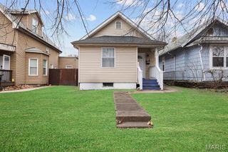 6745 Vernon Avenue, University City, MO 63130