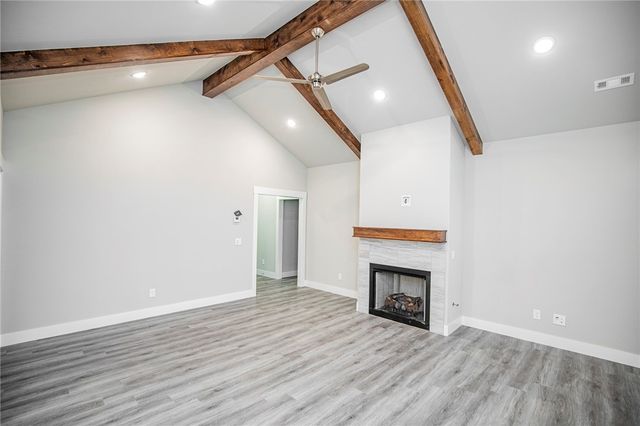 1900 Seay Circle, Pea Ridge, AR 72751