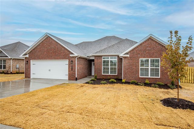1900 Seay Circle, Pea Ridge, AR 72751